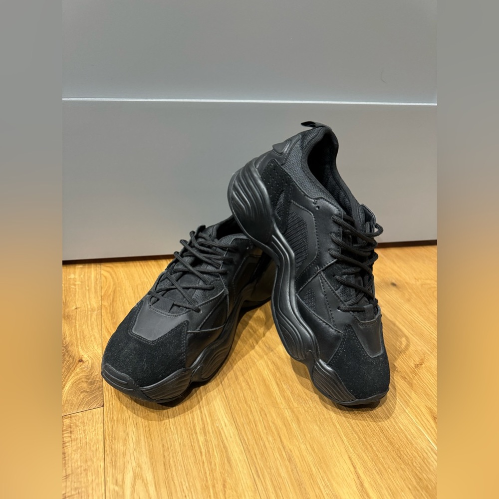 Emporio Armani Sneaker - Black US8.5